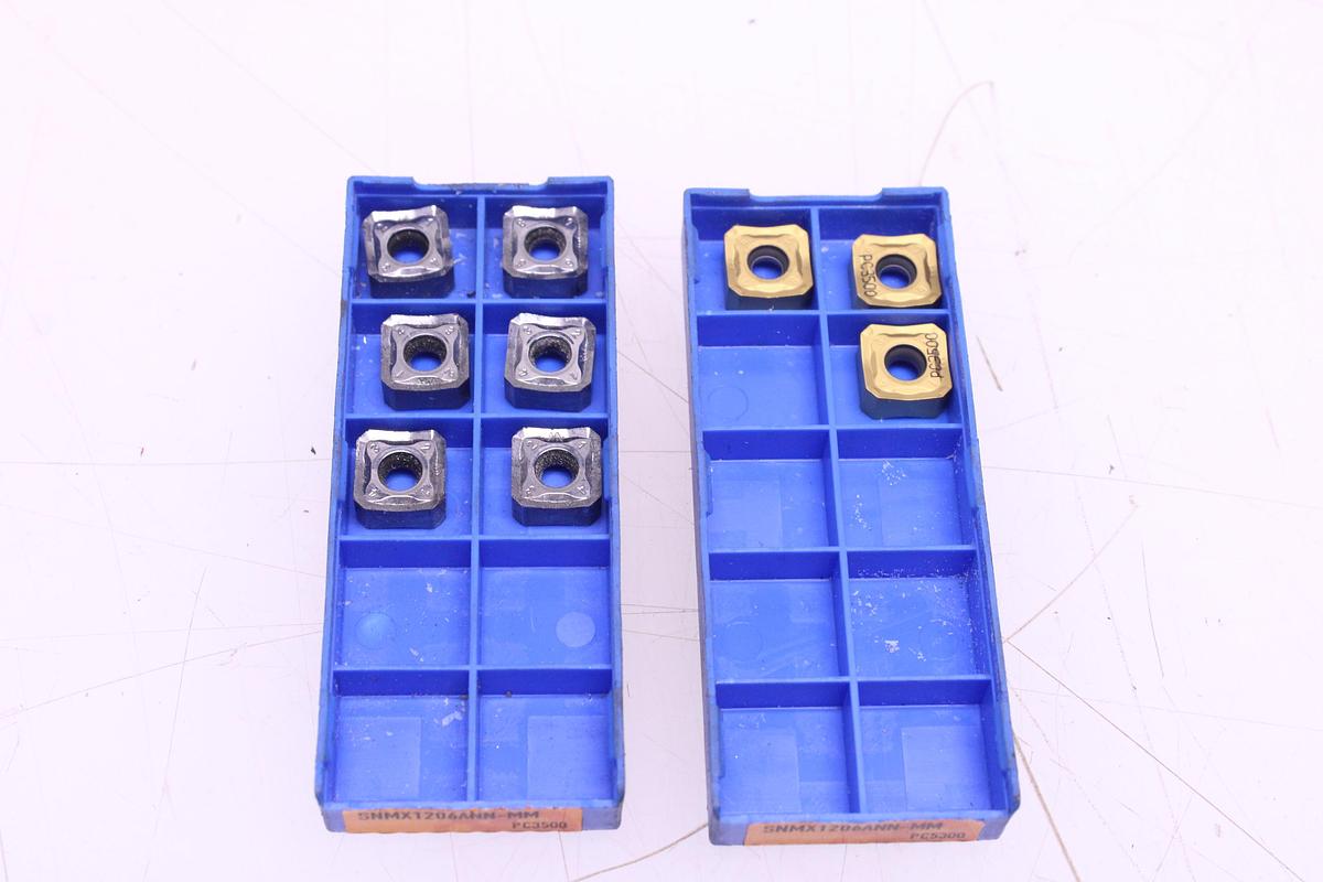 Usado Fresa F45-SNMX12-D100Z8S32 100mm Cono ISO 40 + Widias SNMX1206