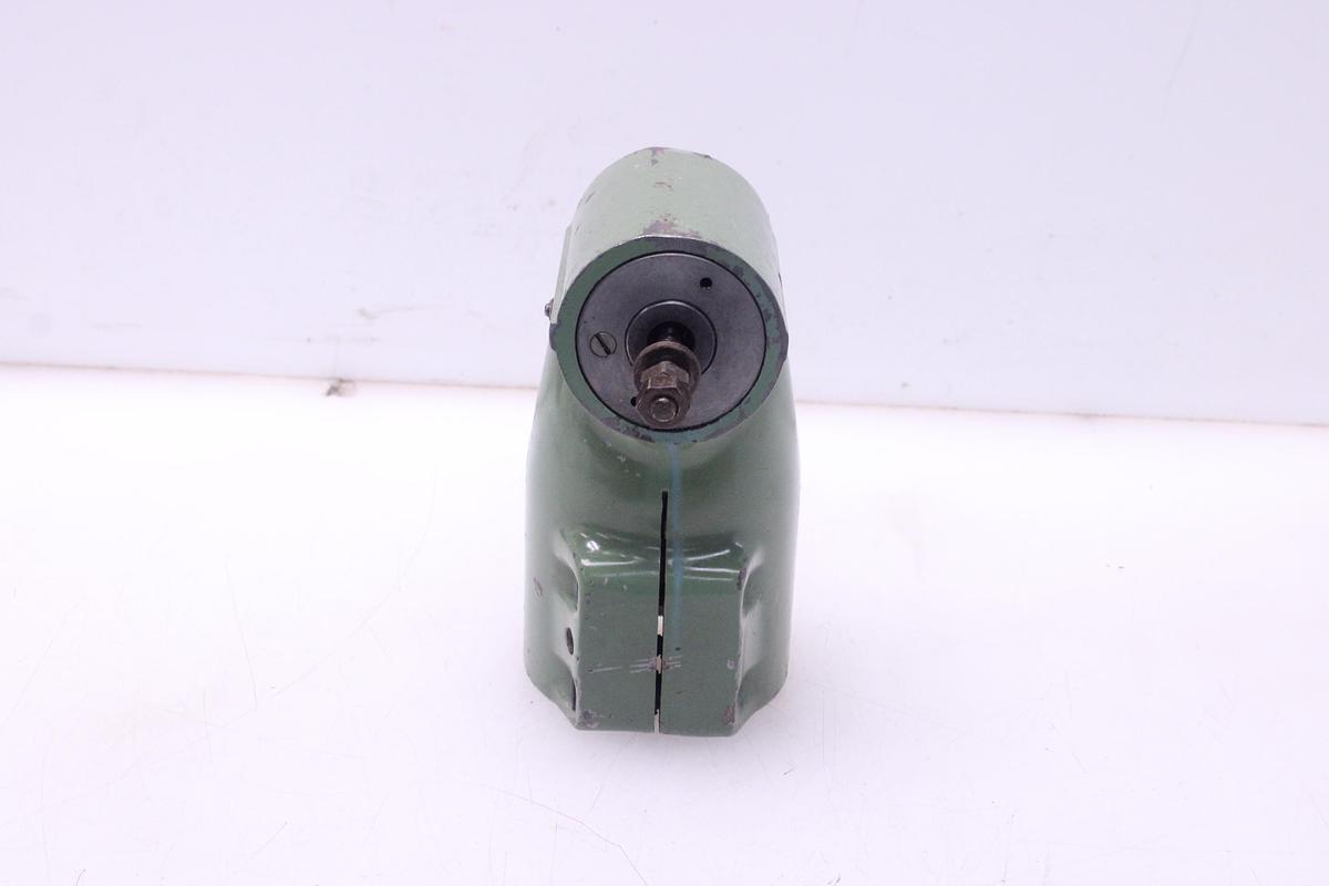 Usado Cabezal angular fresadora 90 grados ISO40 - ISO 30