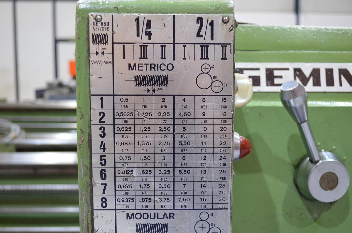 Usado Torno Geminis GE 650 2.000mm e.p