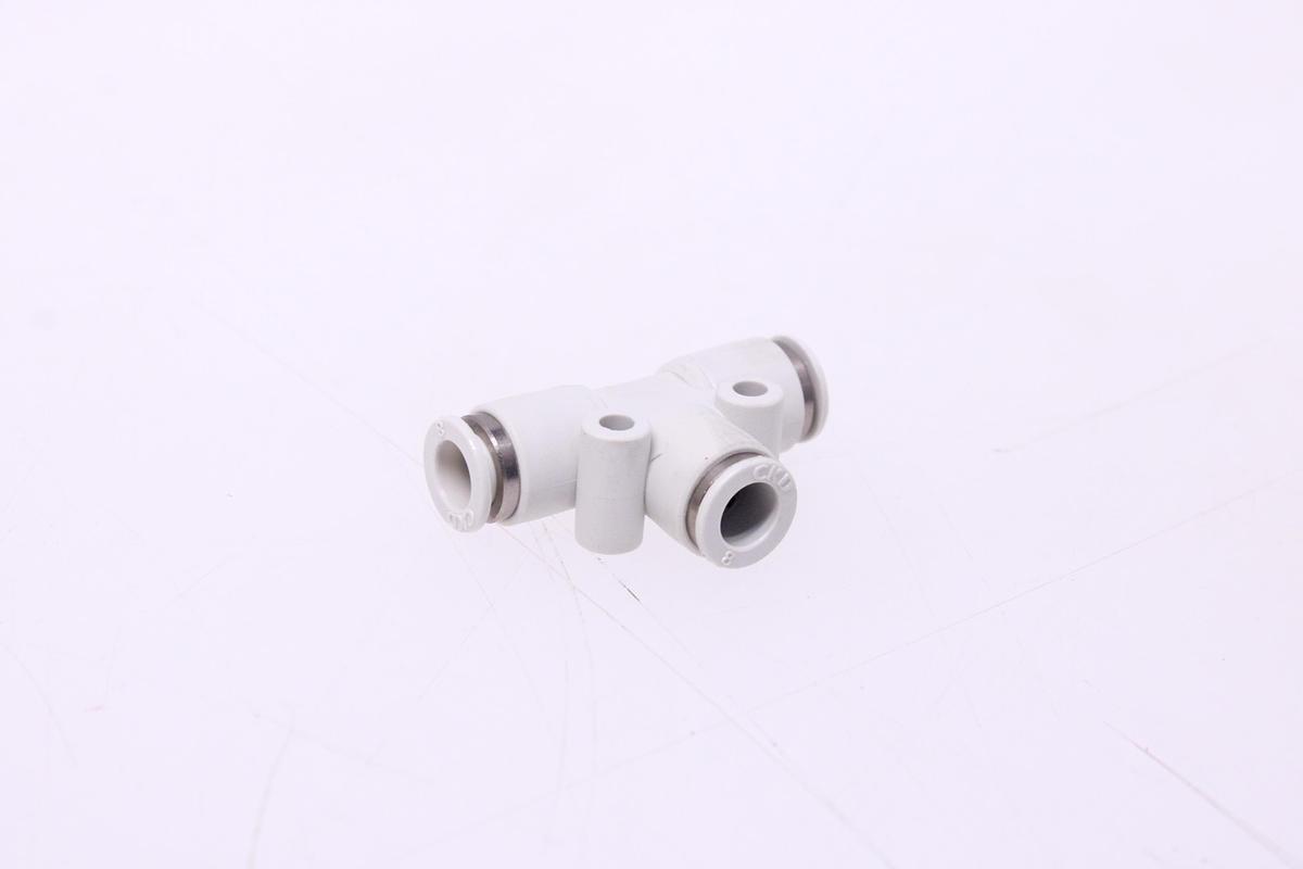 Usado Racores Unión T M8 - 40 Unidades CKD GWT8-0