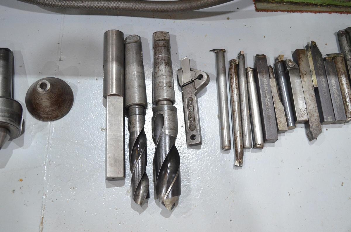 Usado Torno cumbre 60 1500mm e.p