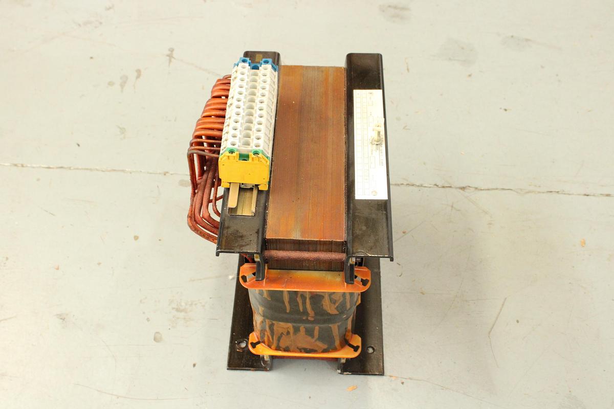 Usado Transformador Trifasico TRANSFAB 18 KVA