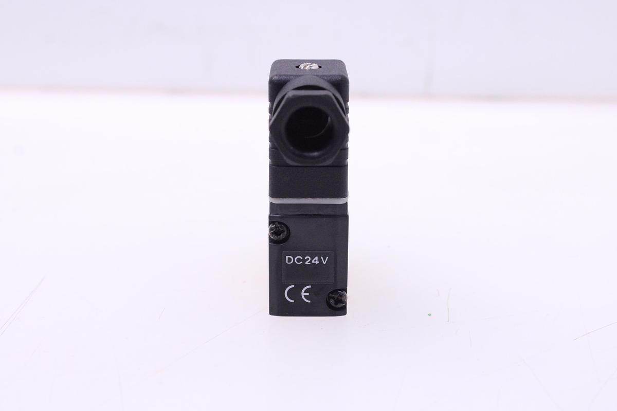 Usado Electroválvula CKD 3PA210-06G-B-3