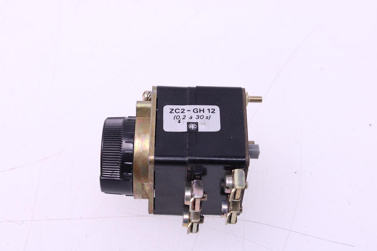 Usado Contactor Auxiliar Telemecanique ZC2-GH12