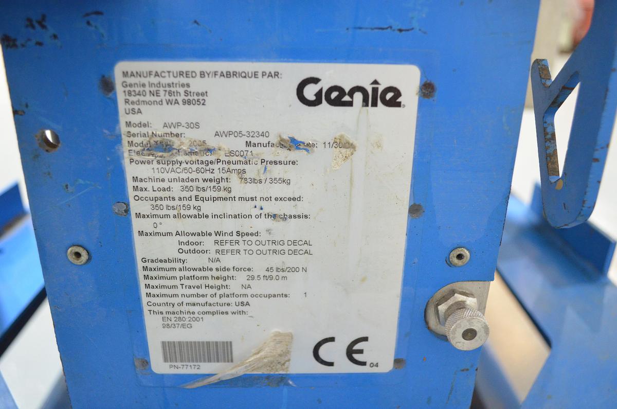 Usado Plataforma trabajo elevadora Genie AWP-30S