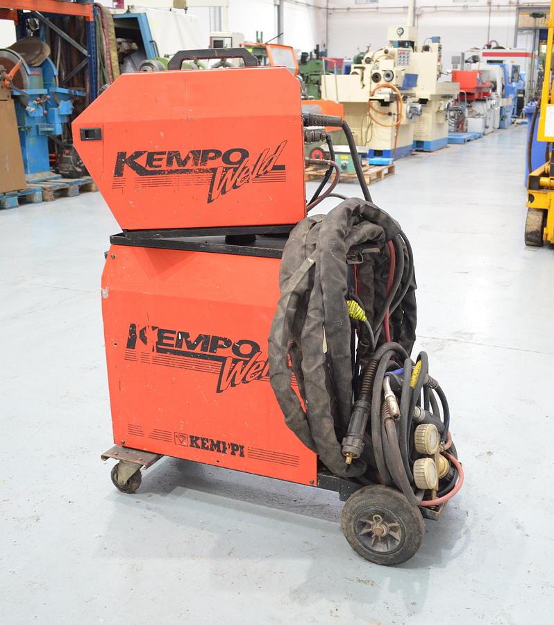 Usado Maquina soldar hilo Kemppi Kempoweld 3200 con devanadera