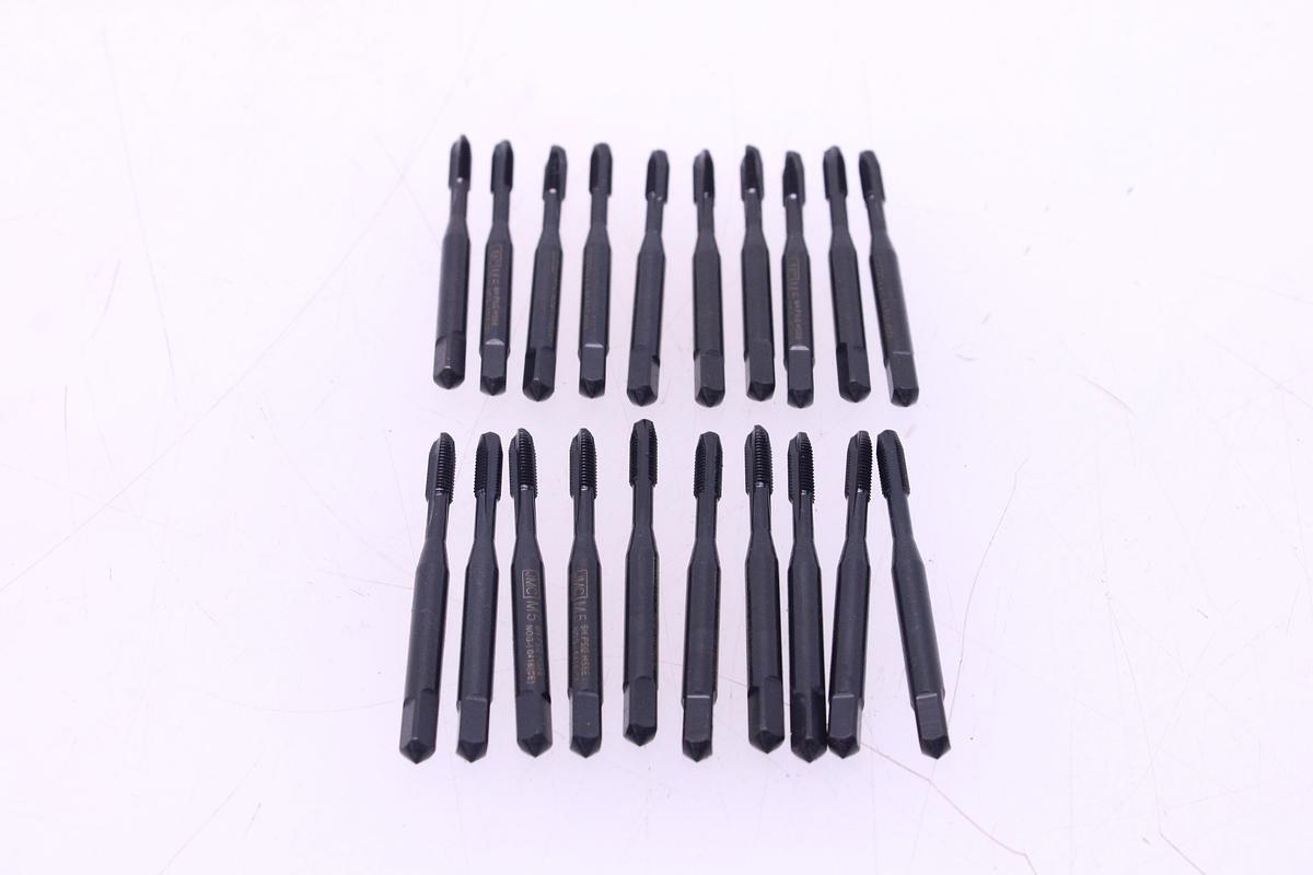 Usado Lote Machos de Roscar JMC DIN 371 M5 x 0,8 - 20 Unidades