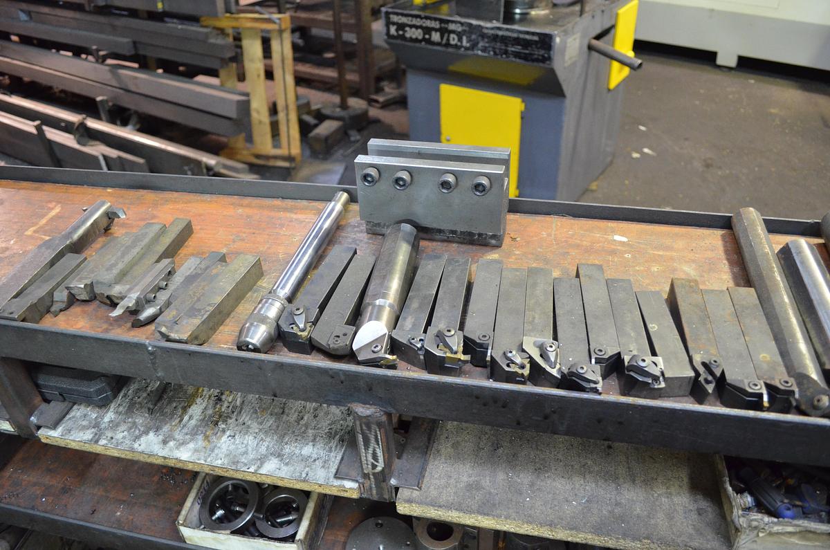 Usado Torno Travis TR-2 2006 cnc FAGOR 8055 T