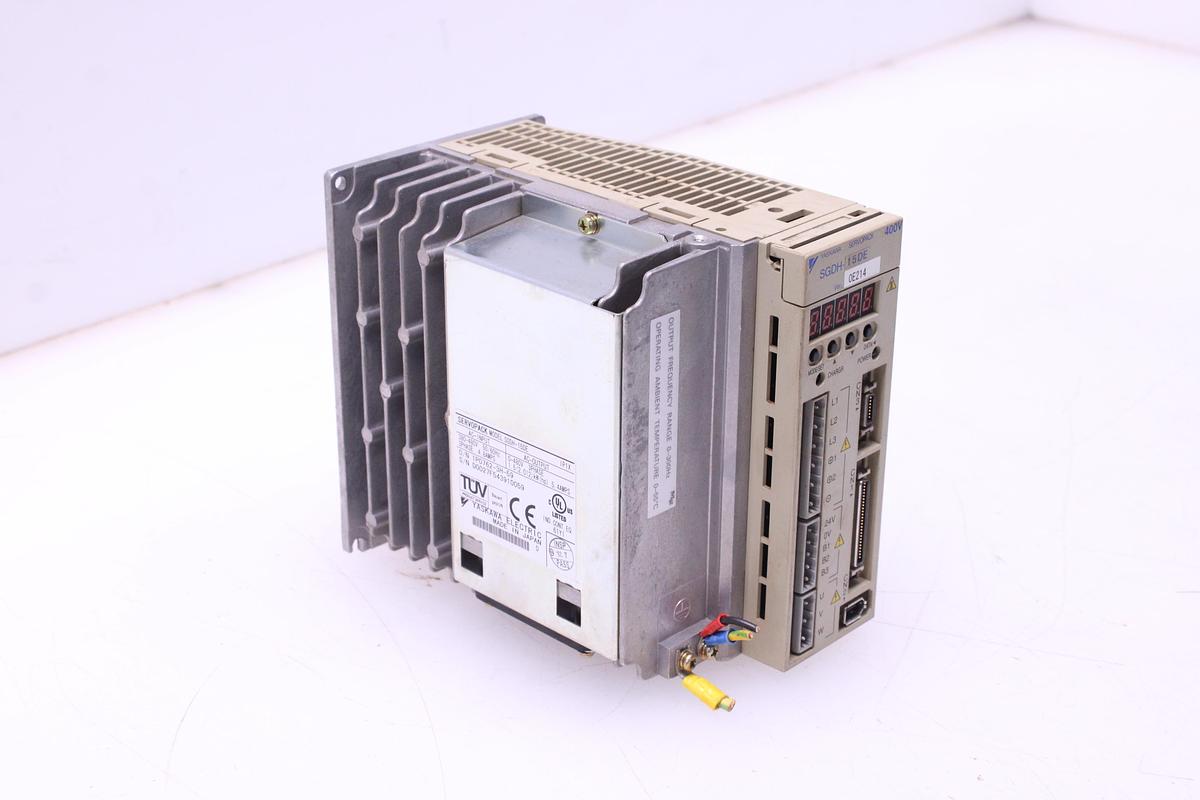 Usado Servodriver Yaskawa Electric SGDH-15DE