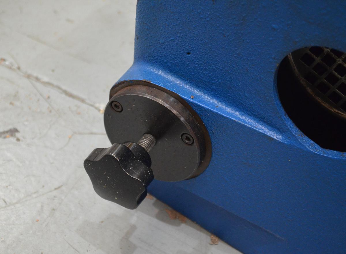 Usado Biseladora OMCA 650A
