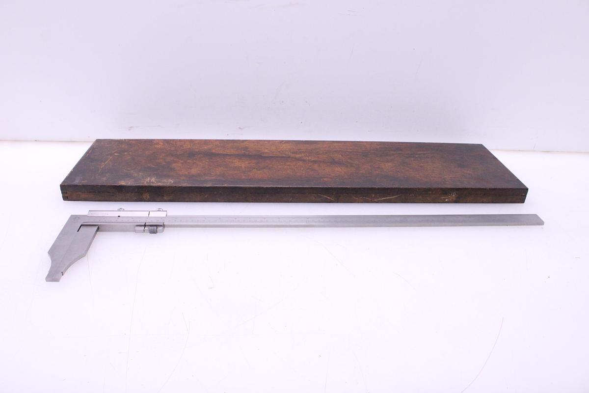 Usado Calibre Pie de Rey METRICA 750mm