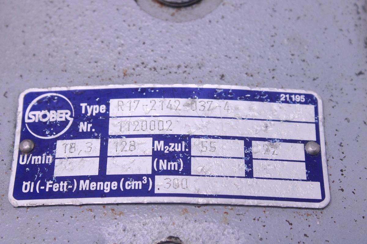 Usado Motorreductor Efacec Stöber R17-2142-037-4 con Encoder