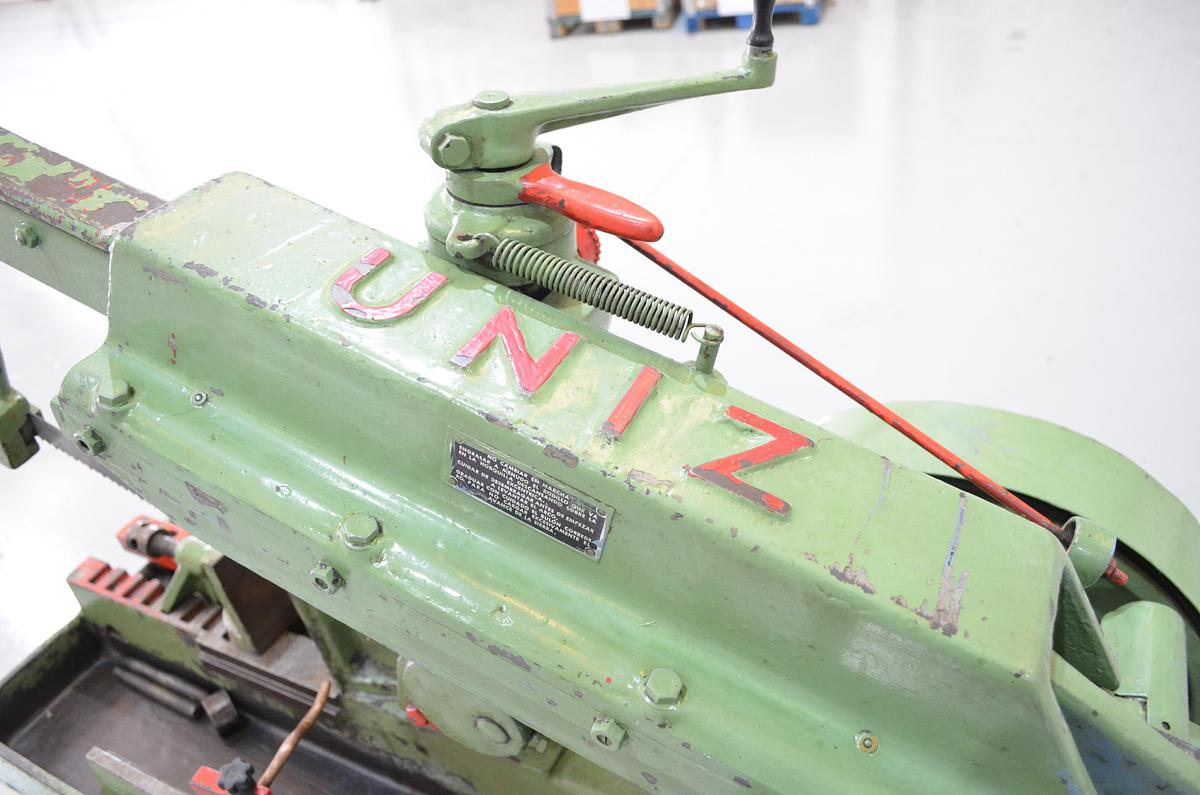 Usado Sierra alternativa UNIZ 18 pulgadas II