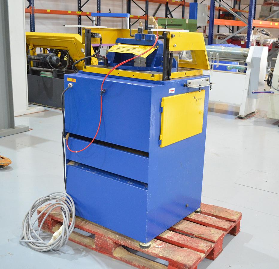 Usado Tronzadora aluminio MG TLG-350-A