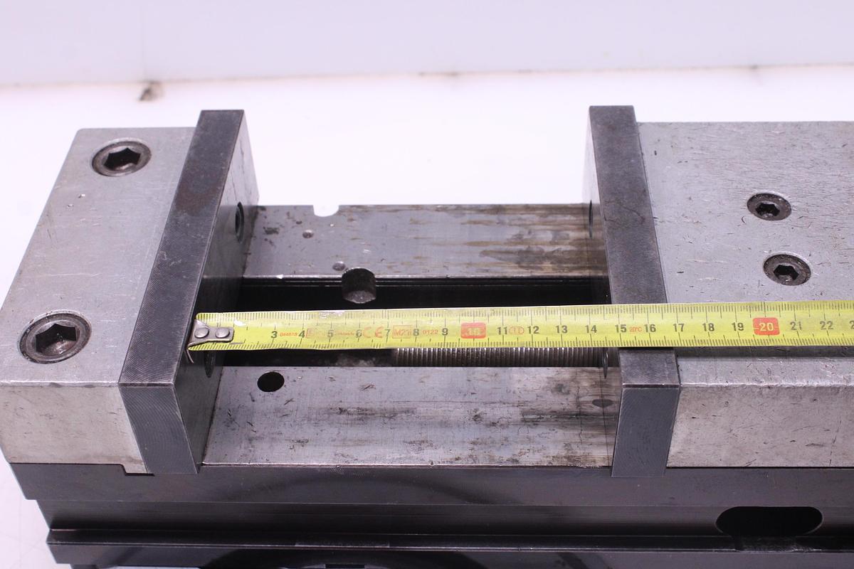 Usado Mordaza 160mm Con Base Giratoria 