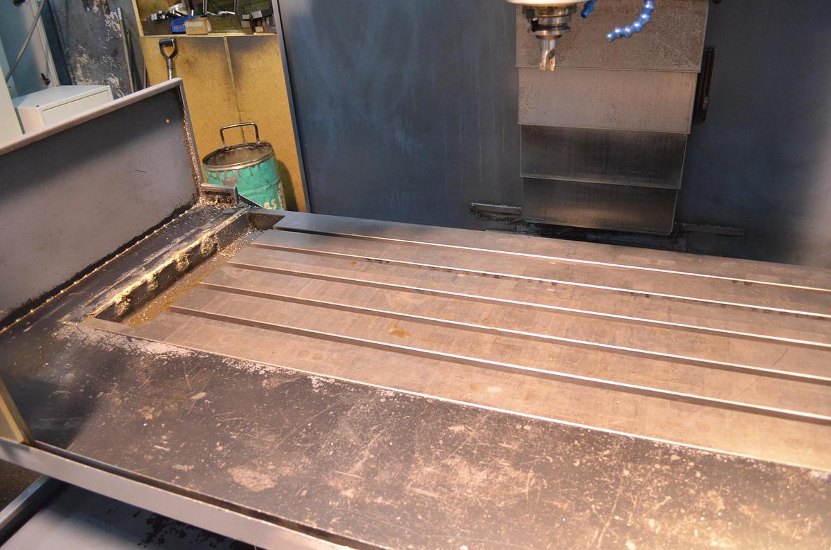 Usado Centro mecanizado KAUKAN Cinch Mill30SB 2006 cnc Fagor 8040-M