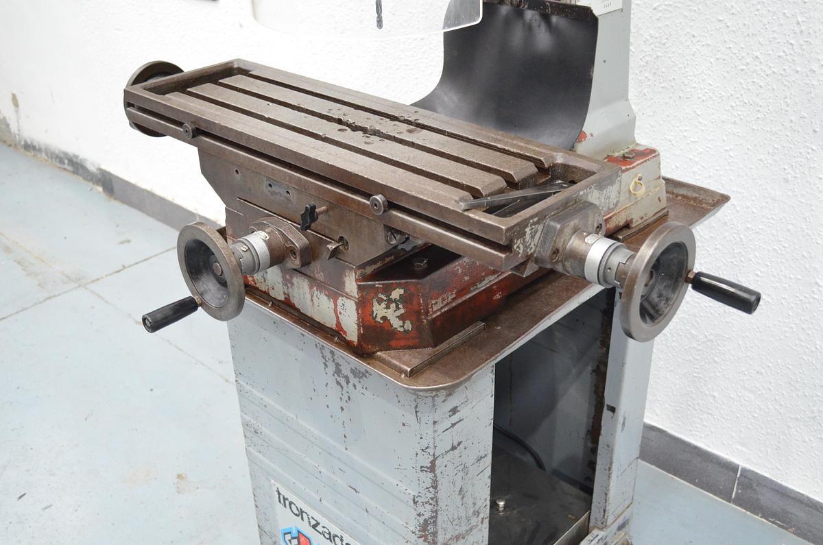 Usado Taladro sobremesa correas MG BMT 465 BT