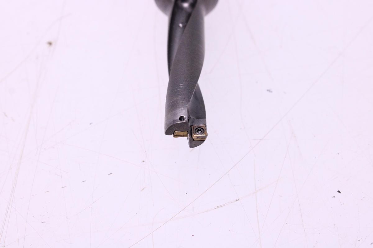Usado Fresa Portaplaquitas TAEGUTEC TOP 4140-20T2-05 + Widias SOMT050204