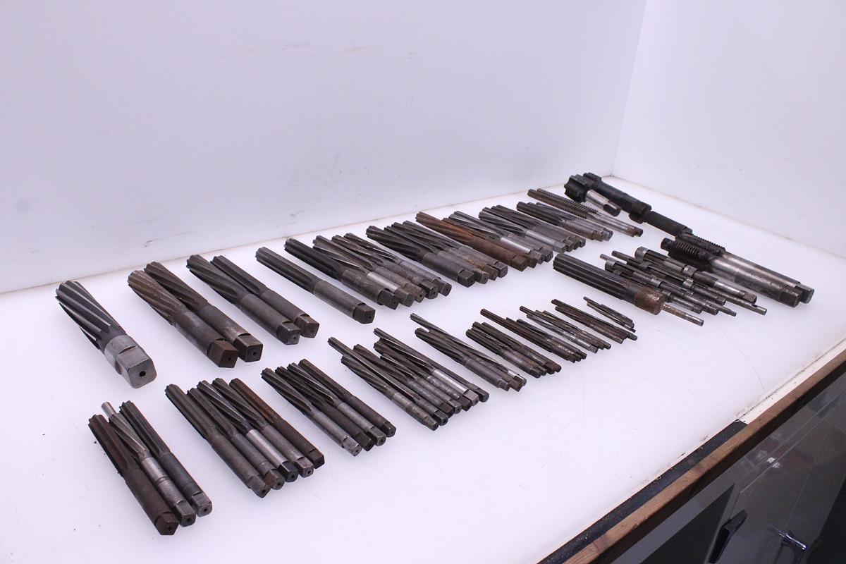 Usado Juego Escariadores y Machos de roscar con vástago cuadrado