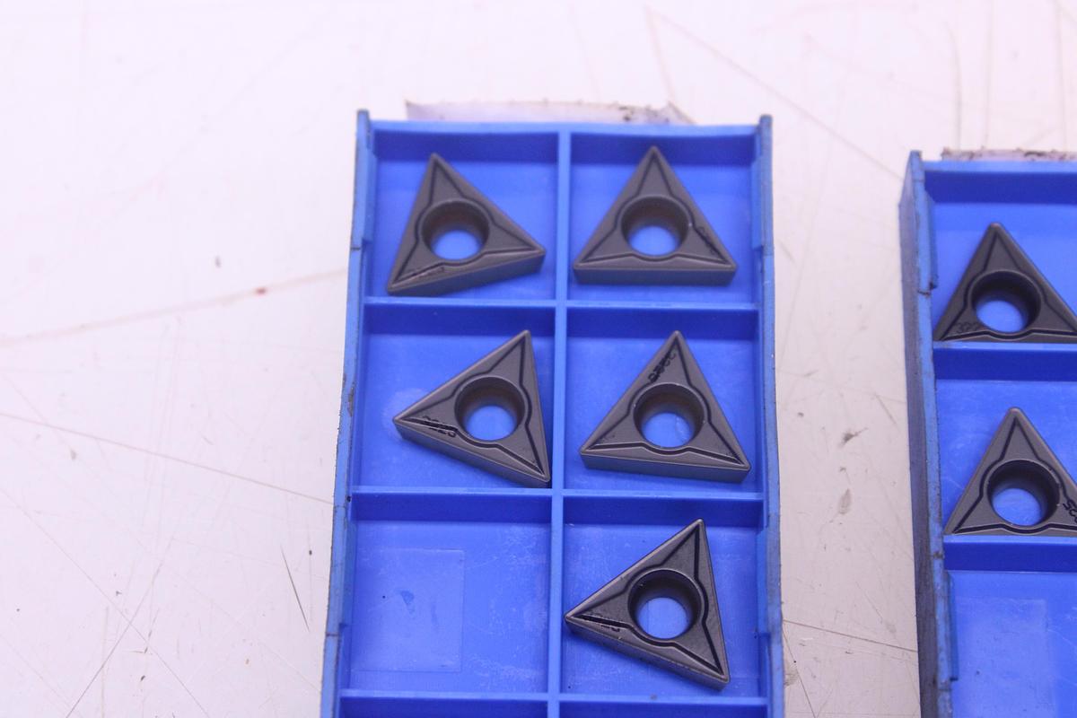 Usado Plaquitas de Widia Korloy TCMT16T304 / TCMT16T308
