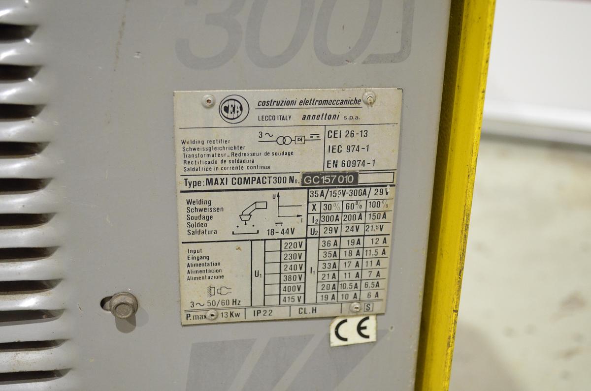 Usado Maquina soldar hilo CEA Maxi COMPACT 300