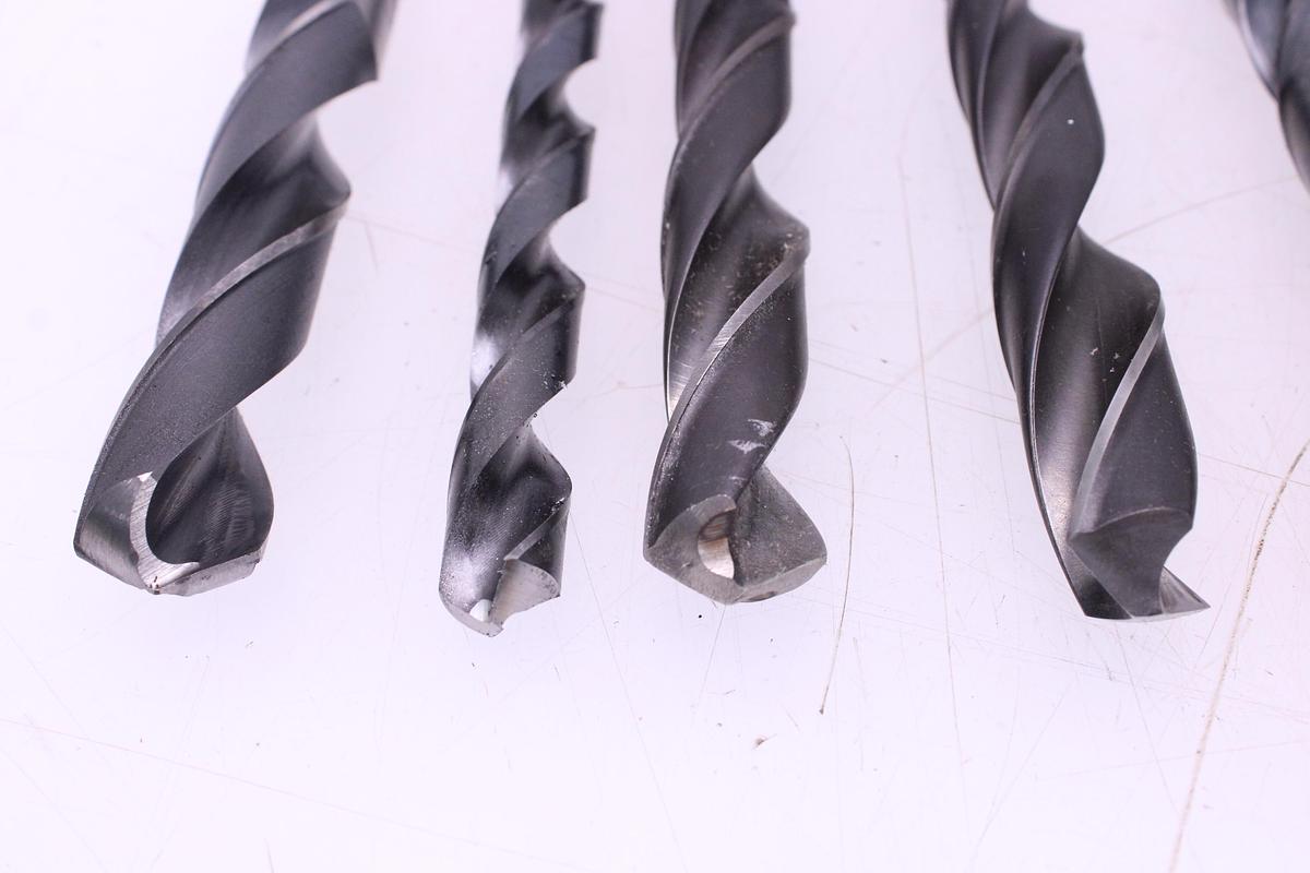 Usado Lote Brocas Taladro 15-23 mm Mango Cónico MT2 - 16 Unidades