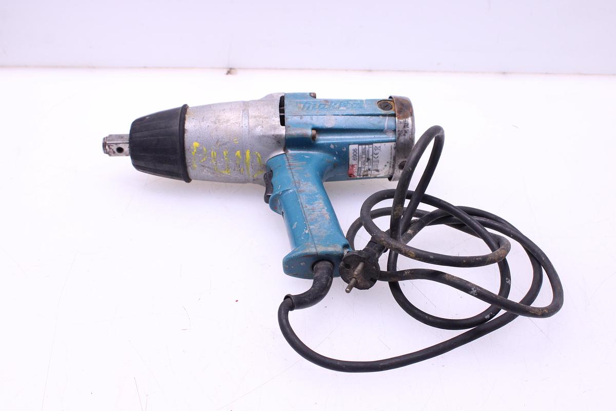 Usado Llave de Impacto Makita 6906