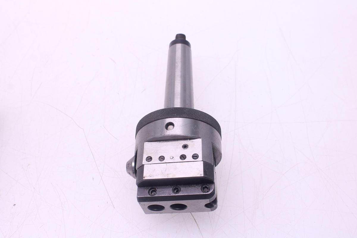 Usado Cabezal Mandrinado CONIC A-200 Mango Cónico MT4
