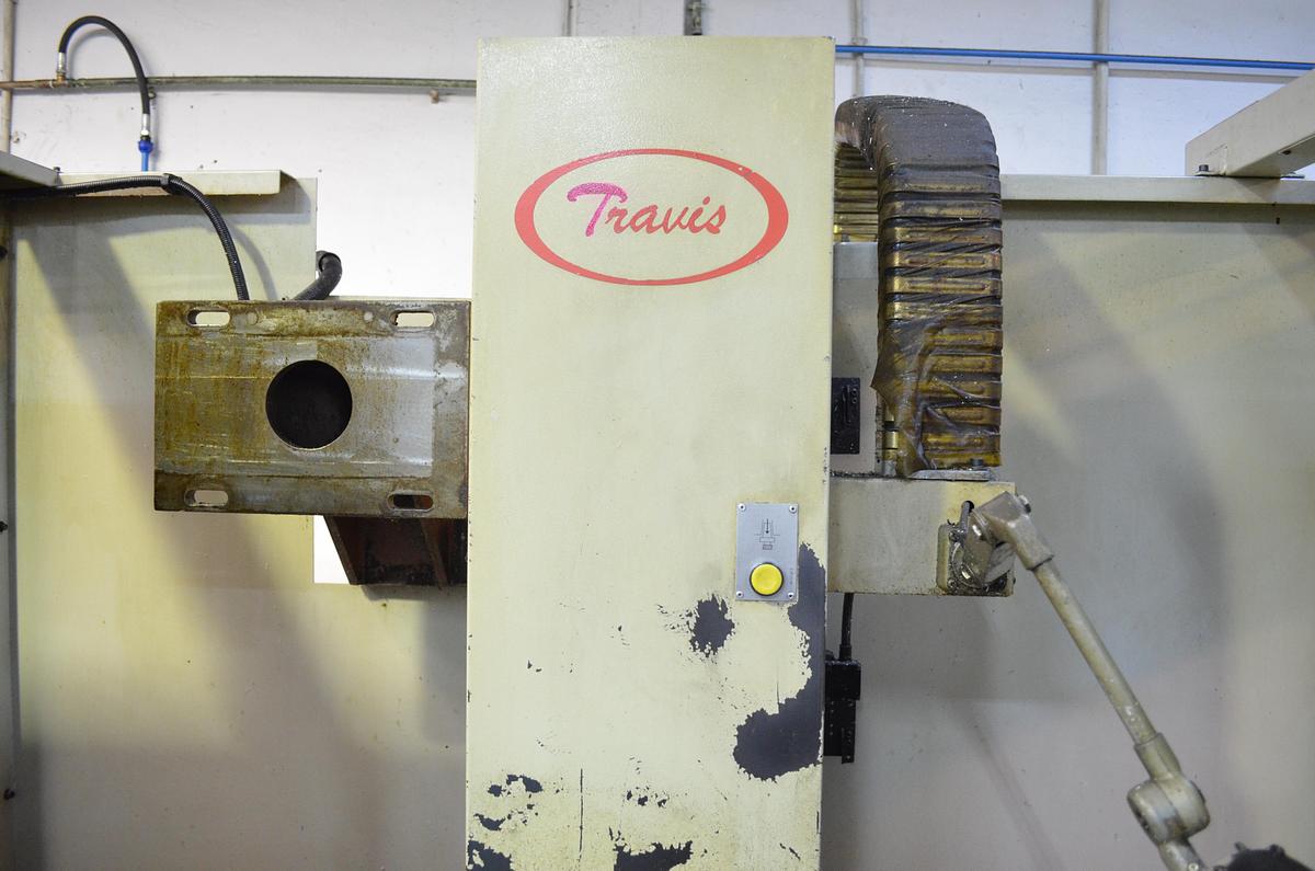 Usado Centro mecanizado Travis M800 2006 cnc Fagor 8055B-M