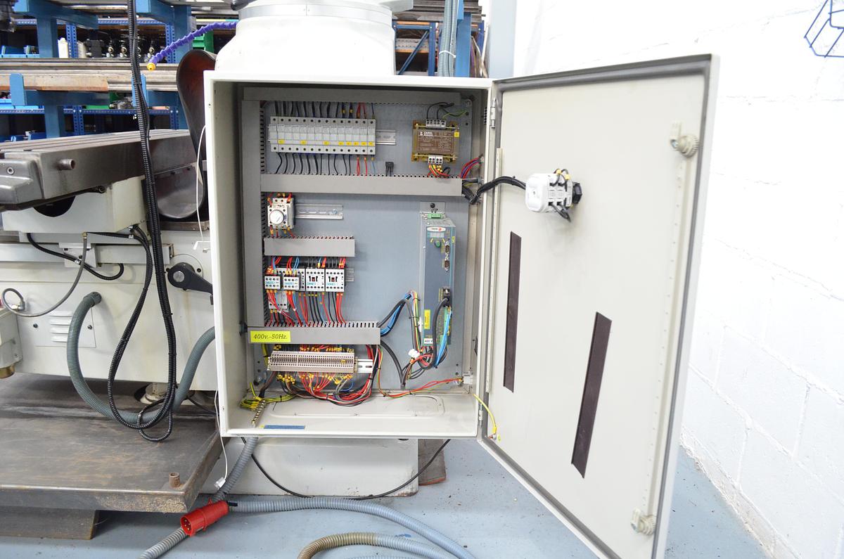 Usado Fresadora torreta LAGUN FTV-4 SP