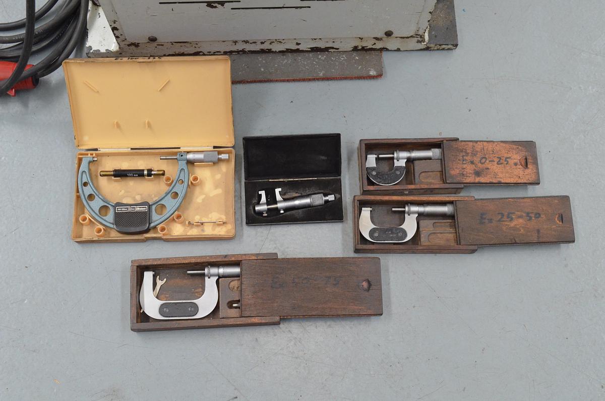 Usado Torno Pinacho S90-225 de 1650mm e.p. 98