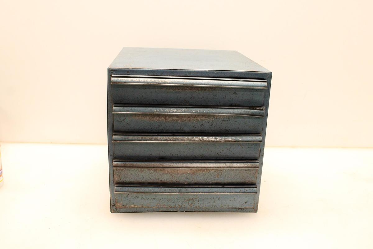 Usado Cajonera Almacenamiento Metálica