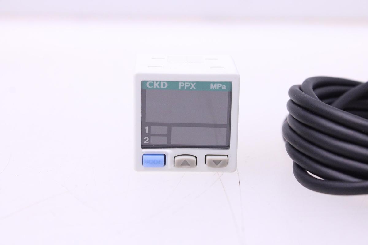 Usado Sensor de Presión Digital CKD PPX-R10P-6G-KA