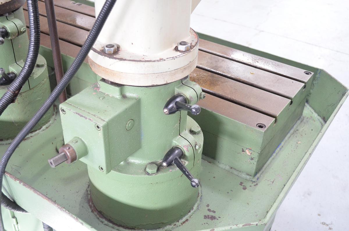 Usado Taladros sobremesa 3ud. Erlo TC-25 en batería