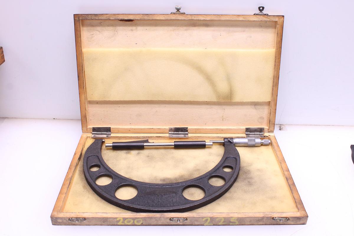 Usado Kit Micrómetros Exteriores Métrica 200 - 275 mm