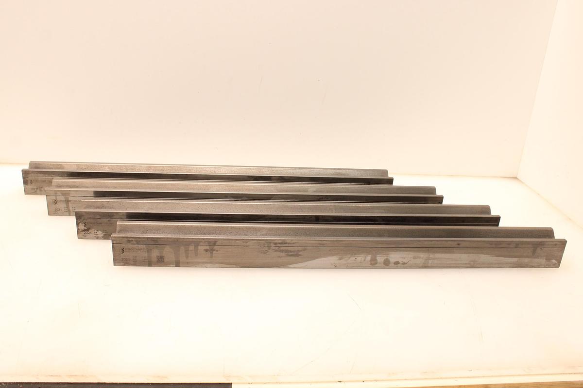 Usado Juego Matrices EUROSTAMP 2021 85º V40 - 835 mm