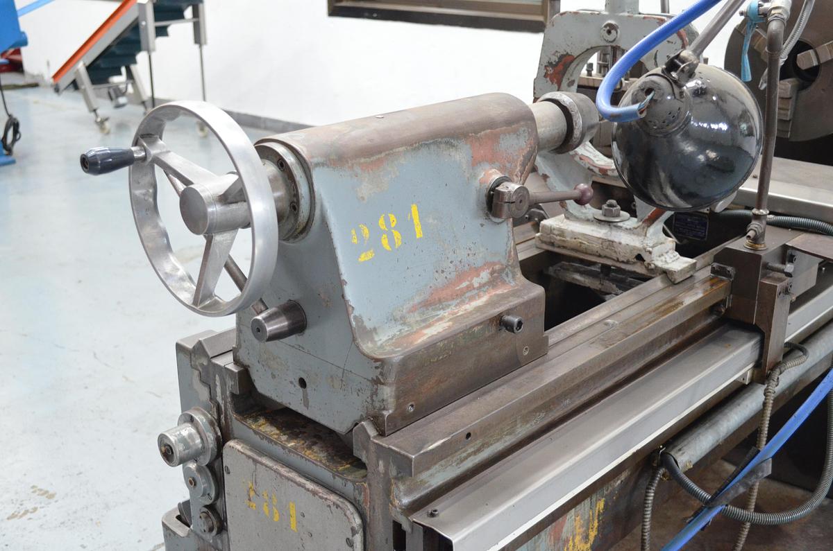 Usado Torno Amutio HB 575 - 1.000mm e.p
