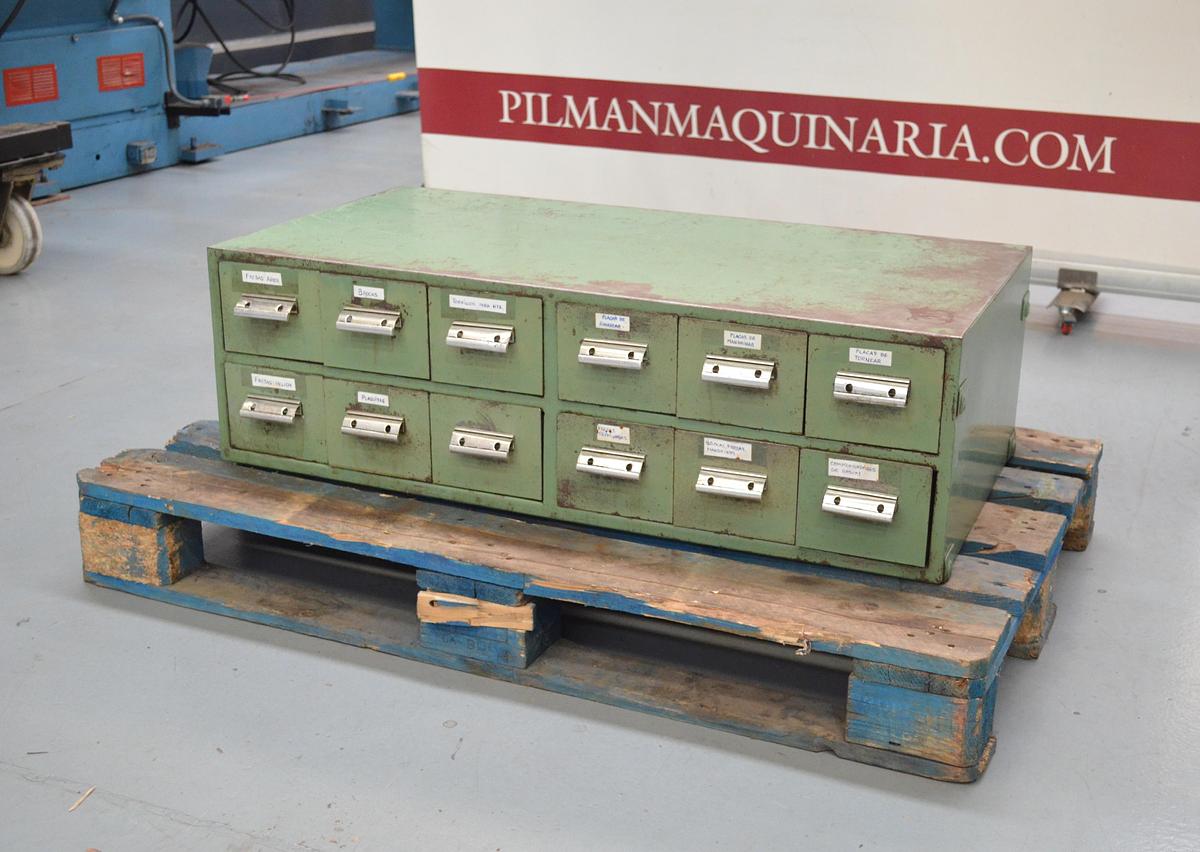 Usado Armario cajones metálicos 970x500x300(h)mm