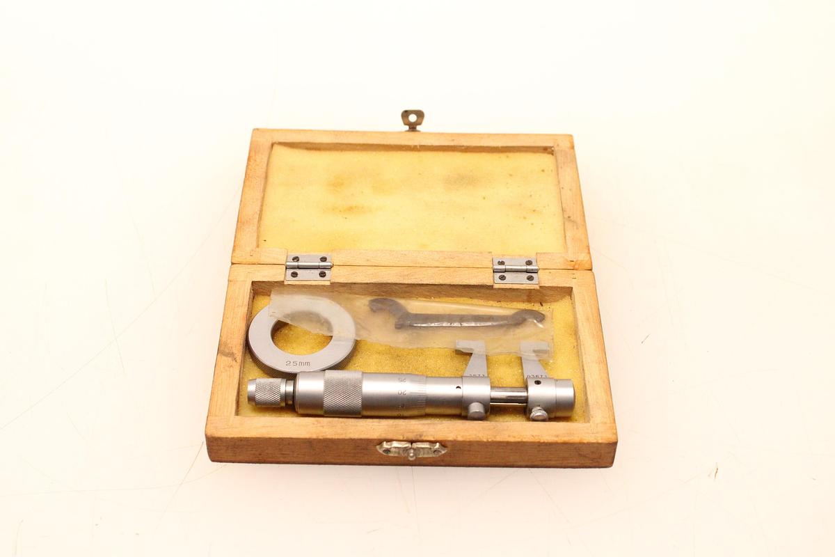 Usado Micrometro Interior 25-50mm (0,01mm)