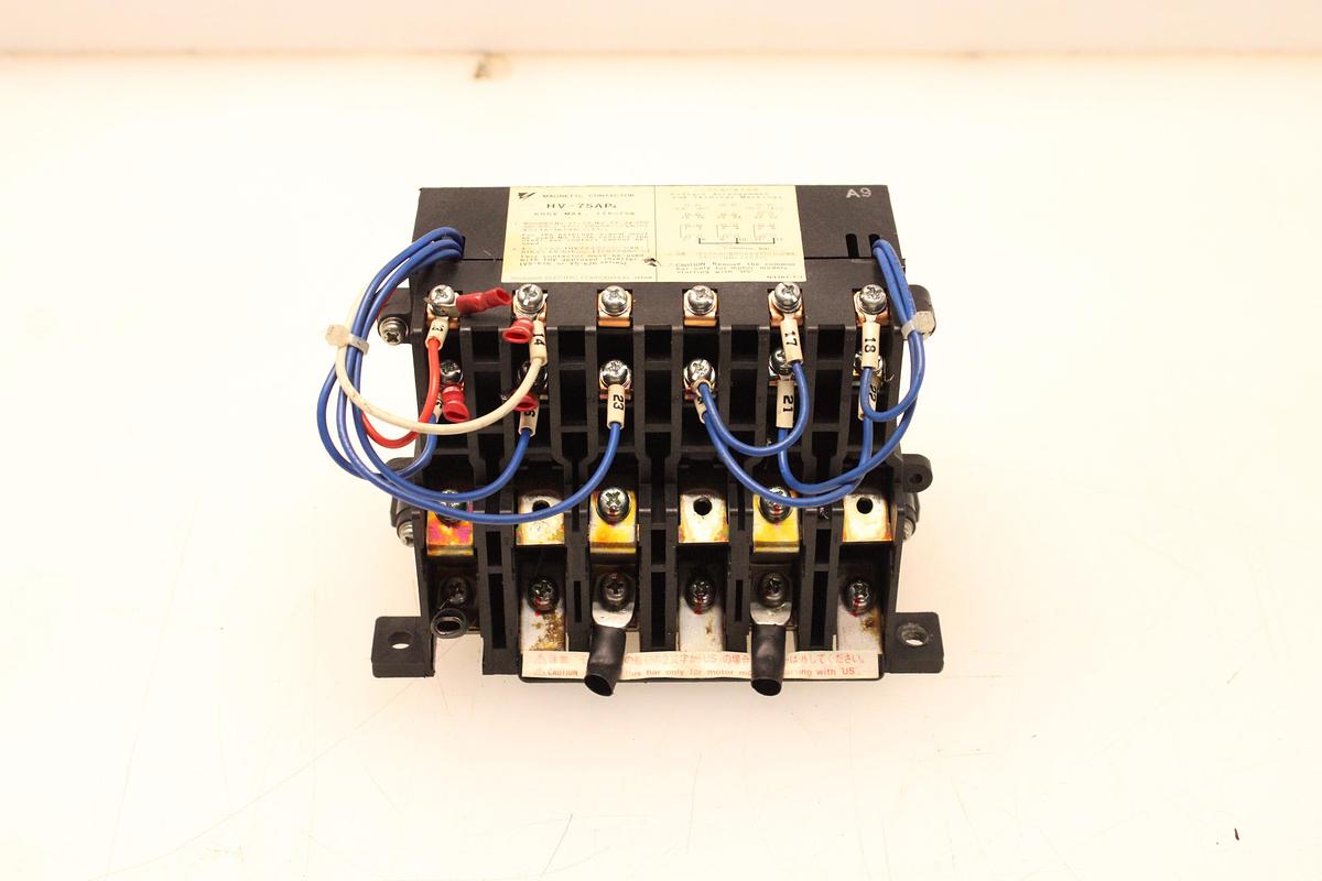 Usado Contactor Magnético YASKAWA HV-75AP4