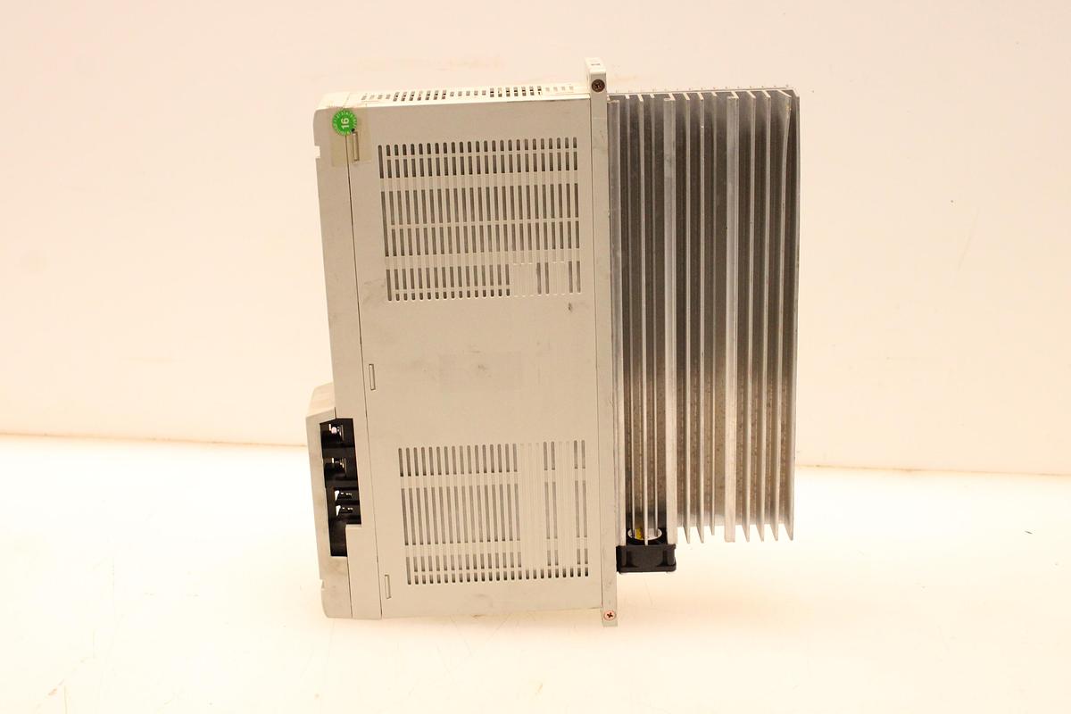 Usado Modulo Servodriver MITSUBISHI MDS-B-V2-2020