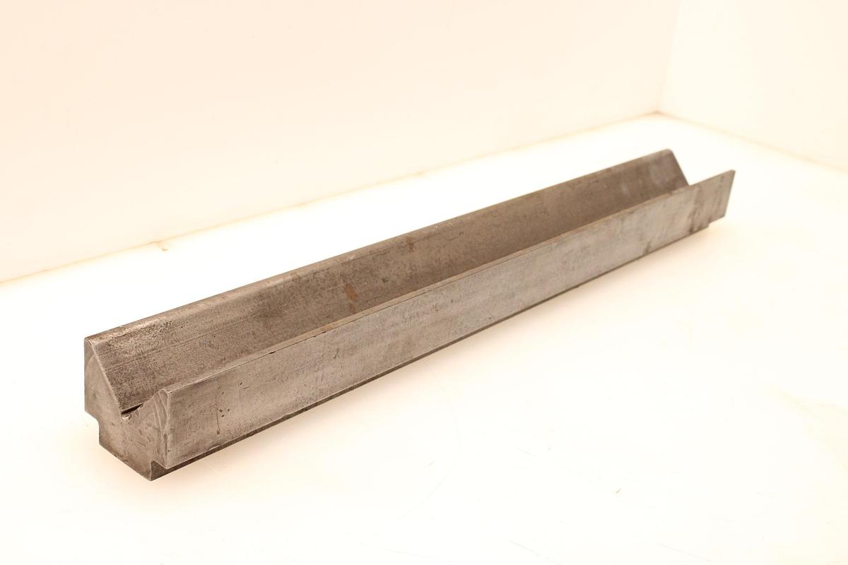 Usado Matriz METALMAQ V80 45º 835mm