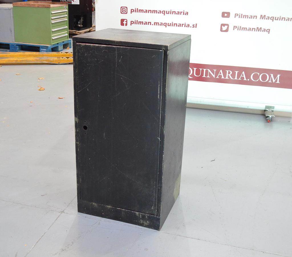 Usado Armario metalico 1 puerta 450x400x900(h)mm