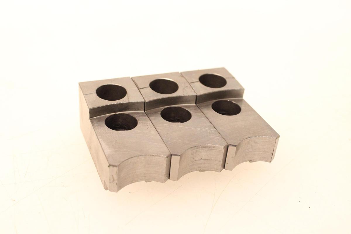 Usado Lote de Juegos de 3 Garras Para Torno