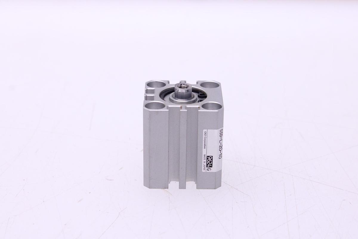 Usado Cilindro Neumático CKD SSD-L-20-10
