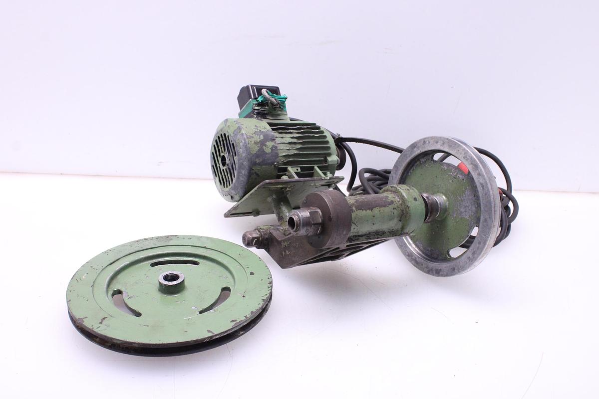 Usado Rectificadora Muela sobre Torno