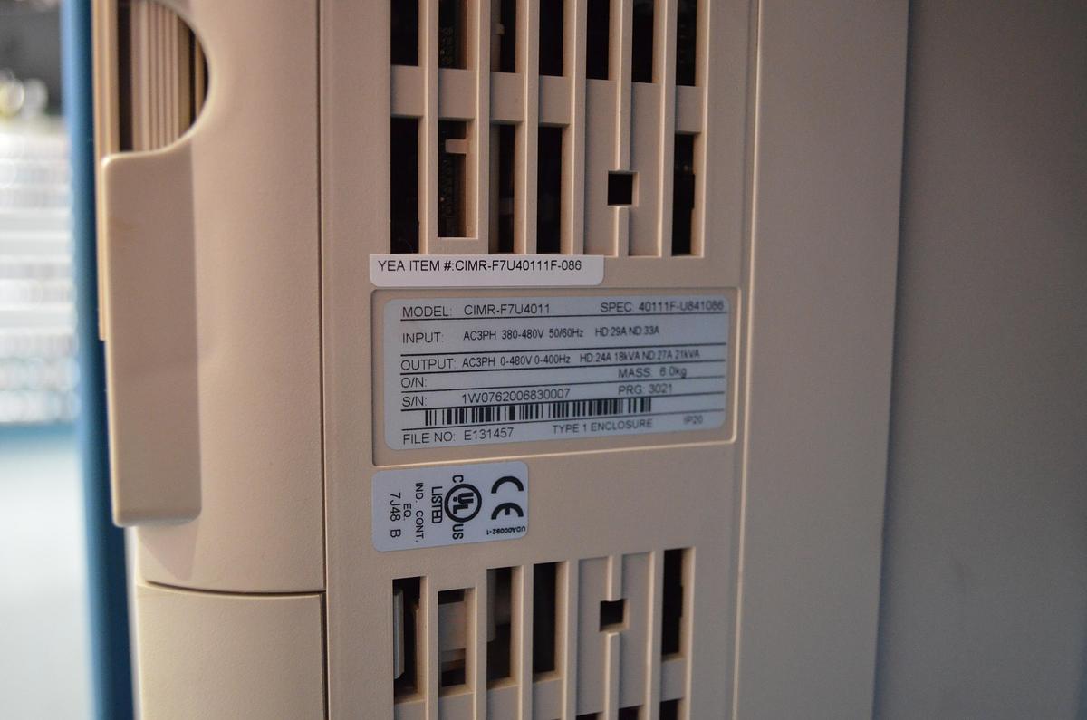 Usado Variador YASKAWA CIMR-F7U4011