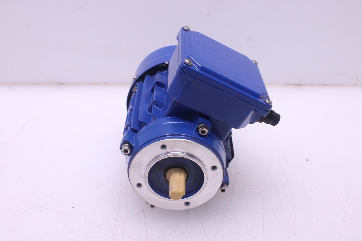 Usado Motor CEMER IE1-MSE632-4