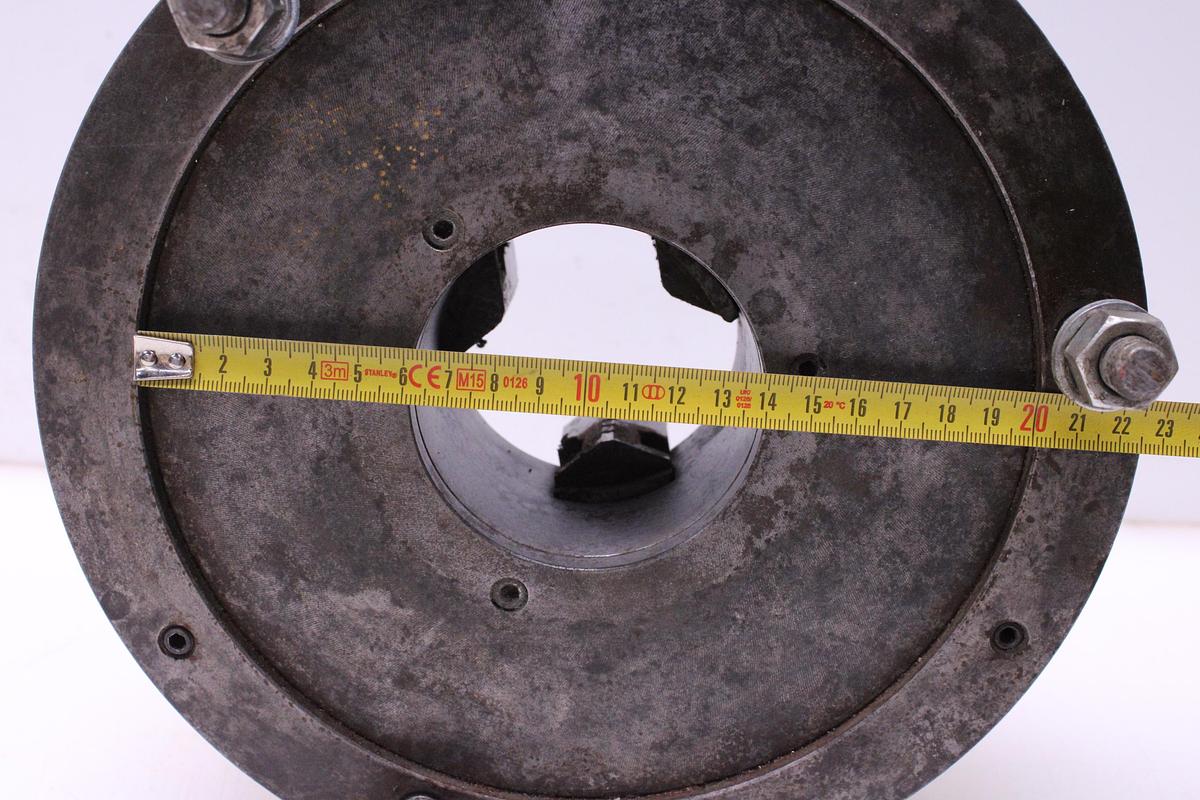 Usado Plato para Torno 3 Garras 250 mm