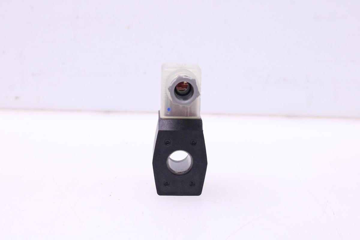 Usado Electrovalvula CKD AG4-2H-COIL-AC110V